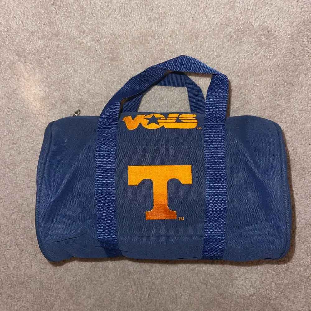 Vintage Tennessee Volunteers Duffle Gym Bag